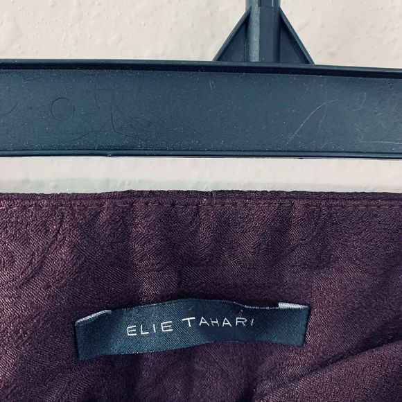 Elie Tahari Burgundy Jacquard Straight Leg Pants - Picture 4 of 5